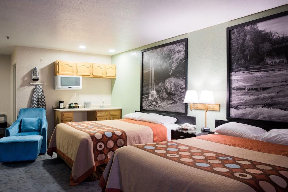 Hotel Super 8 By Wyndham Uniontown Pa Exteriér fotografie