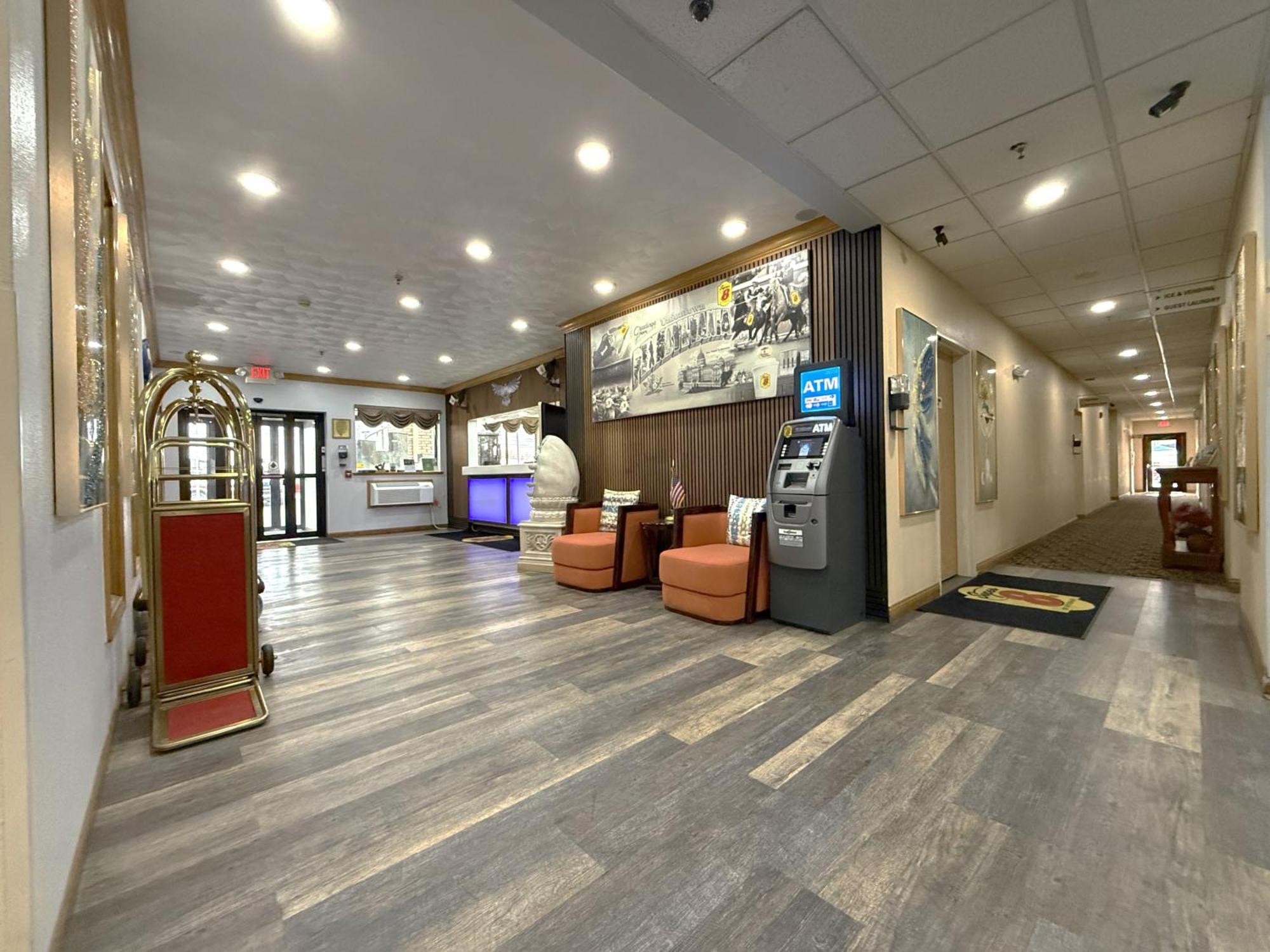 Hotel Super 8 By Wyndham Uniontown Pa Exteriér fotografie